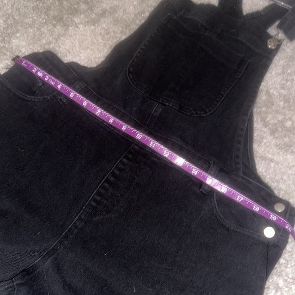 Forever 21 Plus sizes distressed overalls - Picture 3 of 9